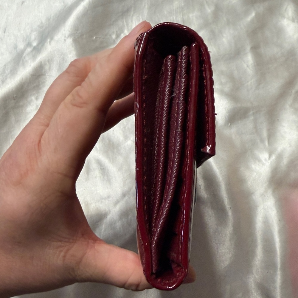 Coach red patent leather wallet - Picture 5 of 9